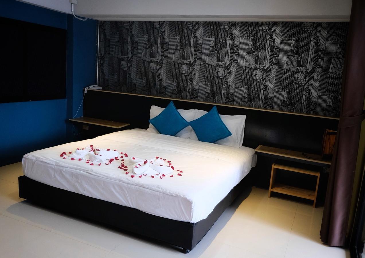 Hotel Royal Nine Kanchanaburi Zewnętrze zdjęcie