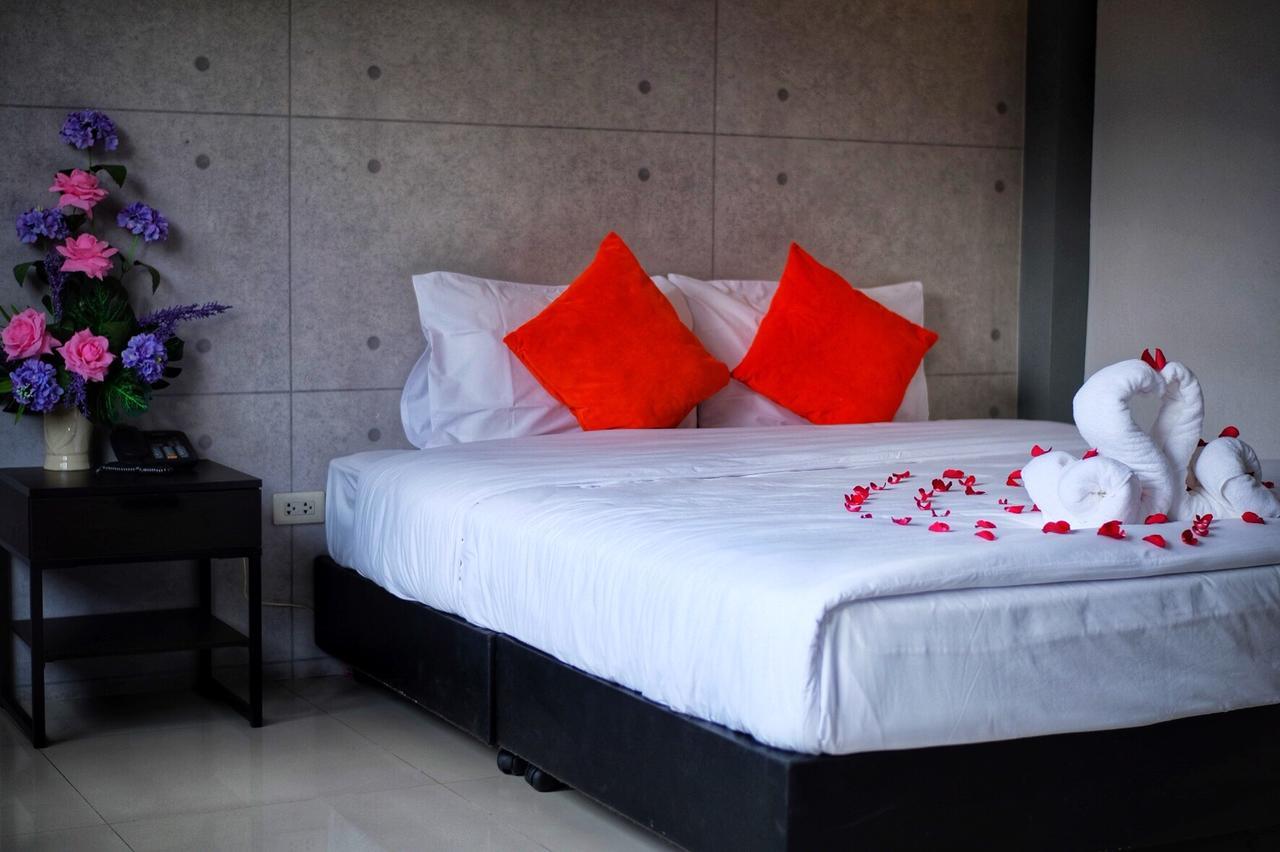 Hotel Royal Nine Kanchanaburi Zewnętrze zdjęcie