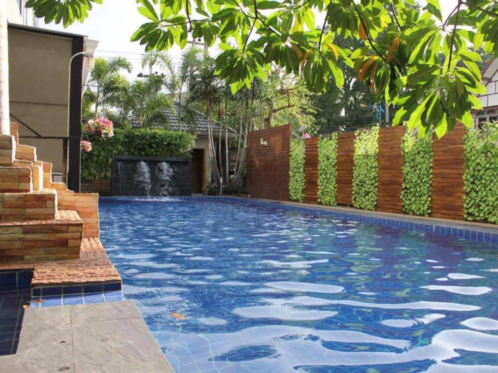 Hotel Royal Nine Kanchanaburi Zewnętrze zdjęcie